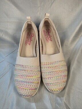 Skechers Women's Beige Slip-On Moccasins with Multicolor Knit